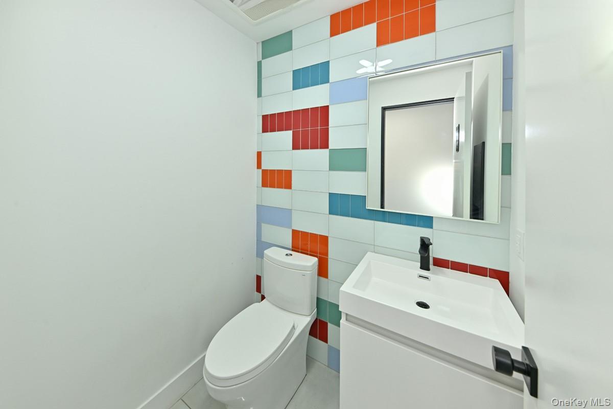 #11 photo, 1 S Liberty Drive, 뉴욕주 Stony Point , NY 10980