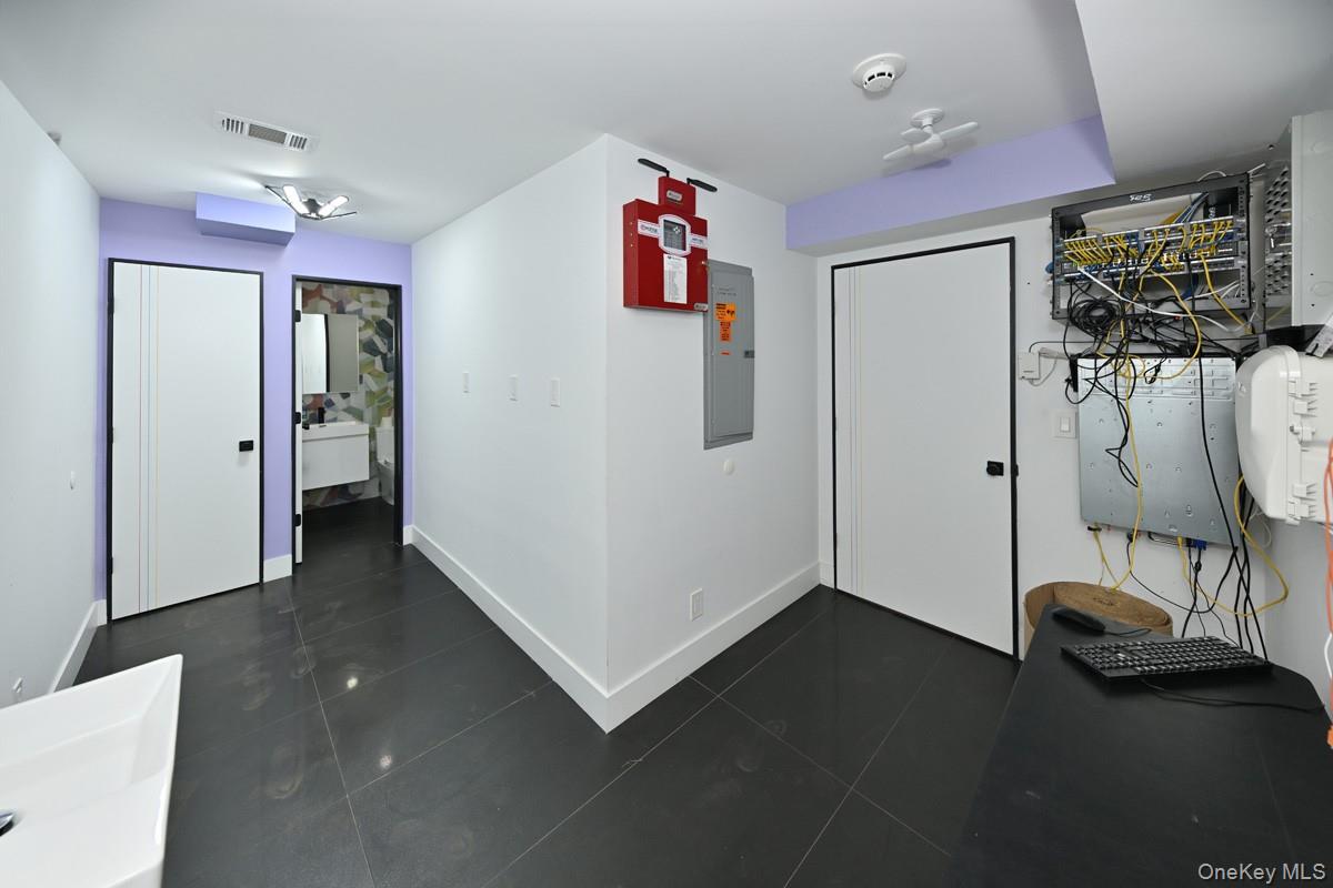 #13 photo, 1 S Liberty Drive, 뉴욕주 Stony Point , NY 10980