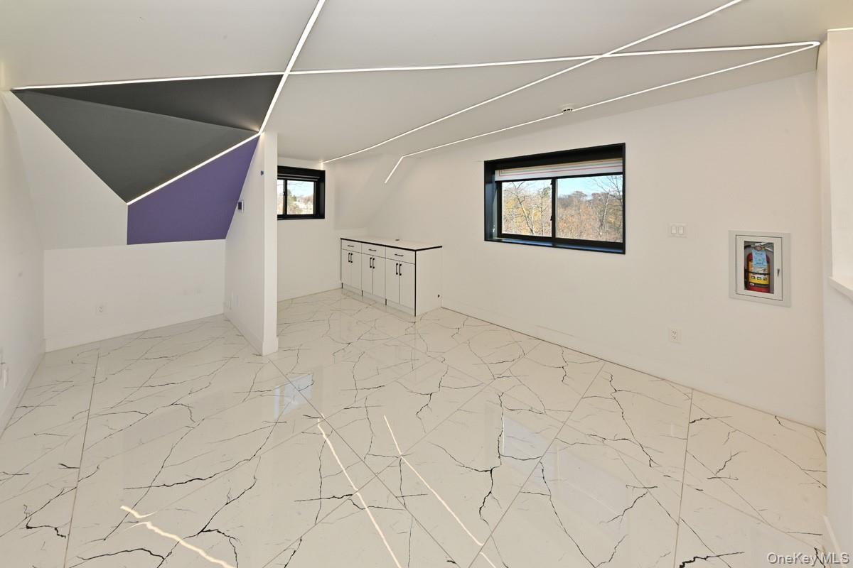 #19 photo, 1 S Liberty Drive, 뉴욕주 Stony Point , NY 10980