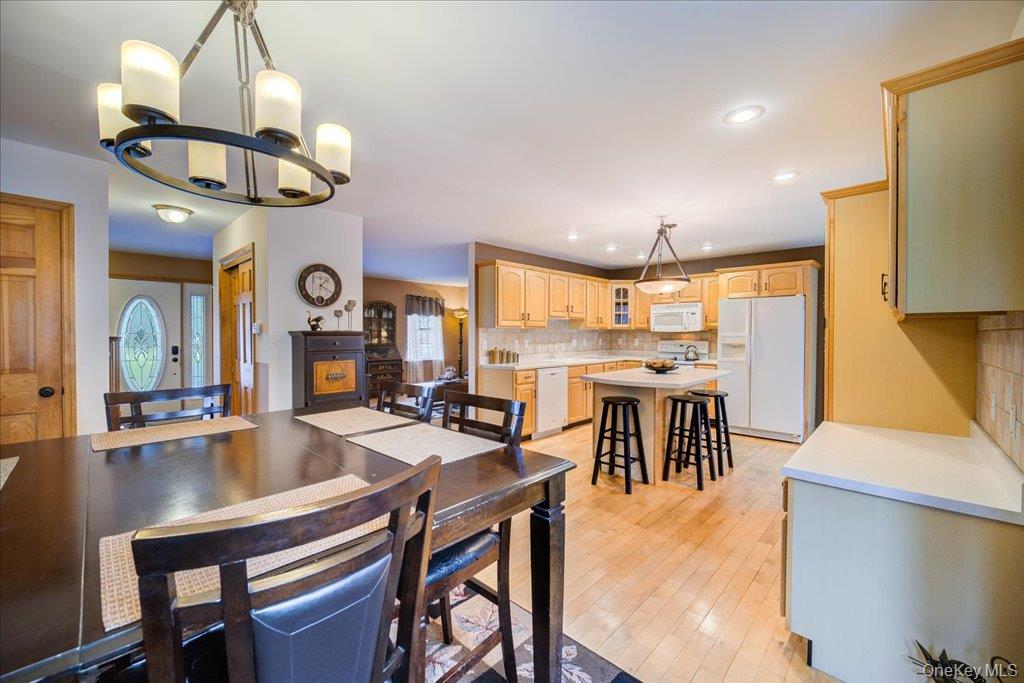 #10 photo, 51 Mina Drive, 뉴욕주 Wappingers Falls , NY 12590