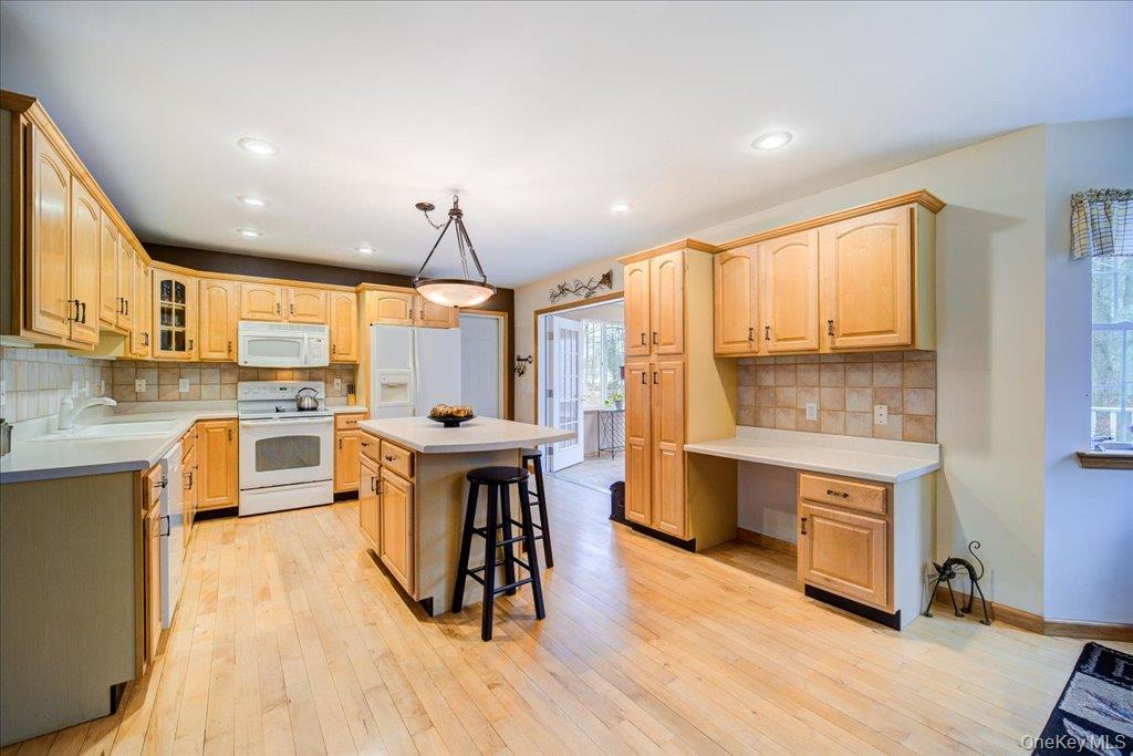 #12 photo, 51 Mina Drive, 뉴욕주 Wappingers Falls , NY 12590