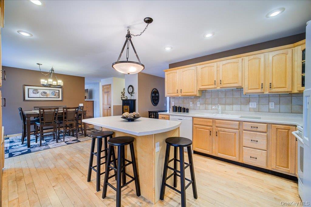 #13 photo, 51 Mina Drive, 뉴욕주 Wappingers Falls , NY 12590