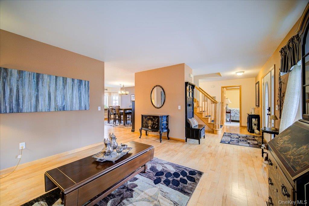 #6 photo, 51 Mina Drive, 뉴욕주 Wappingers Falls , NY 12590