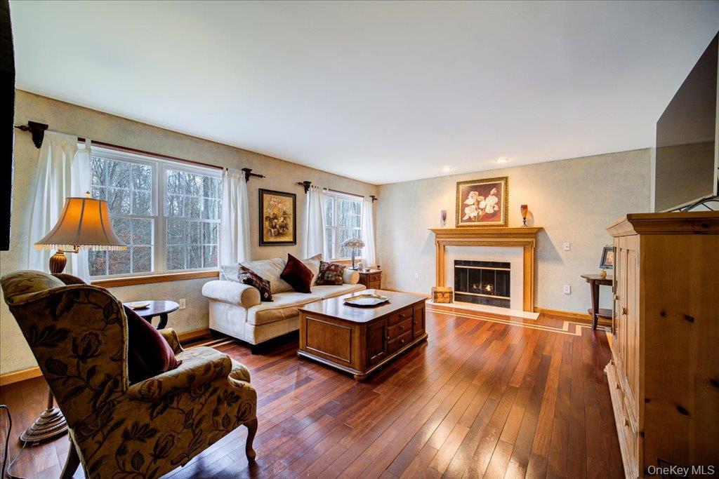 #7 photo, 51 Mina Drive, 뉴욕주 Wappingers Falls , NY 12590