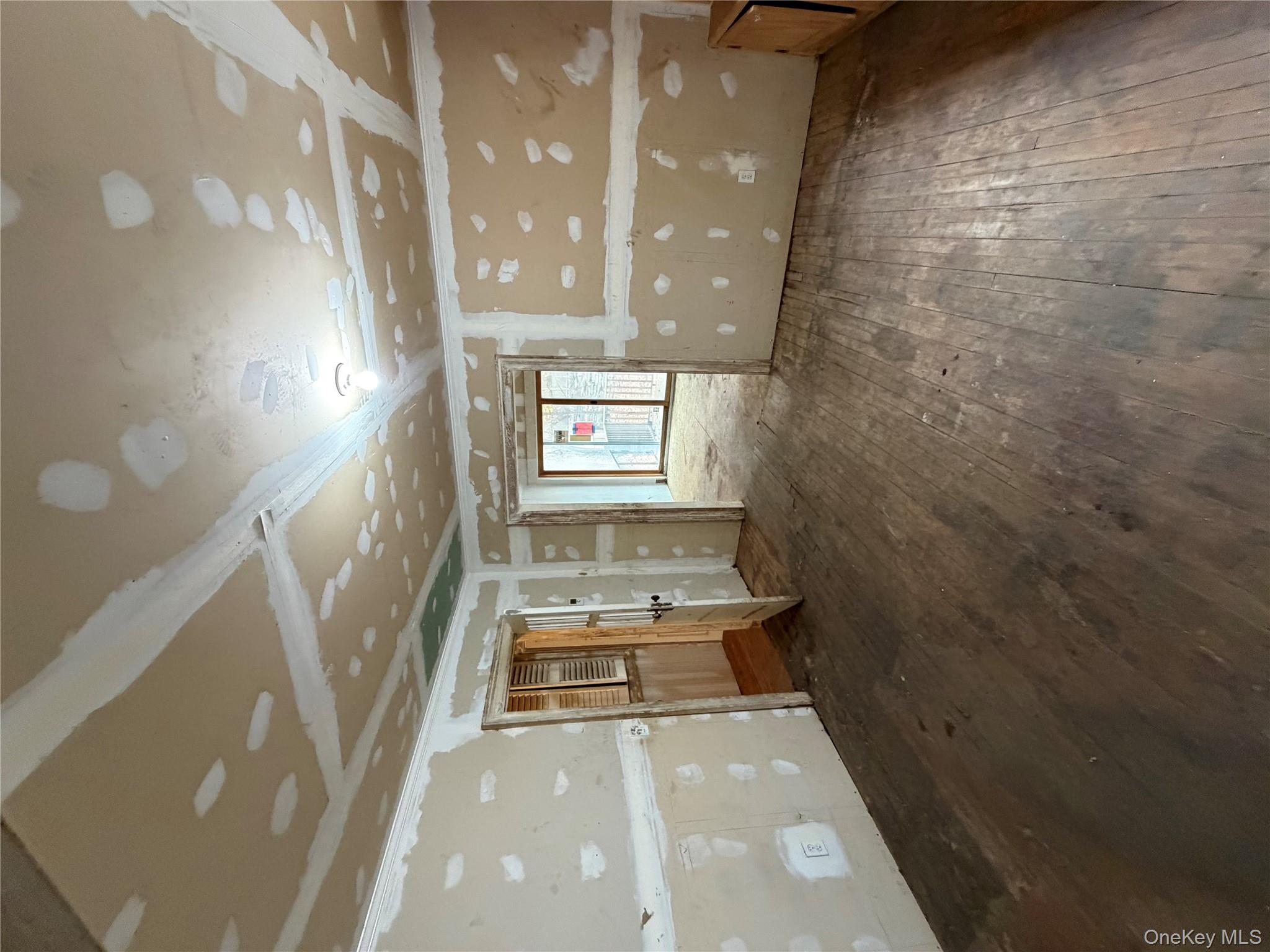 #14 photo, 244 Tibbetts Road, Yonkers , NY 10705