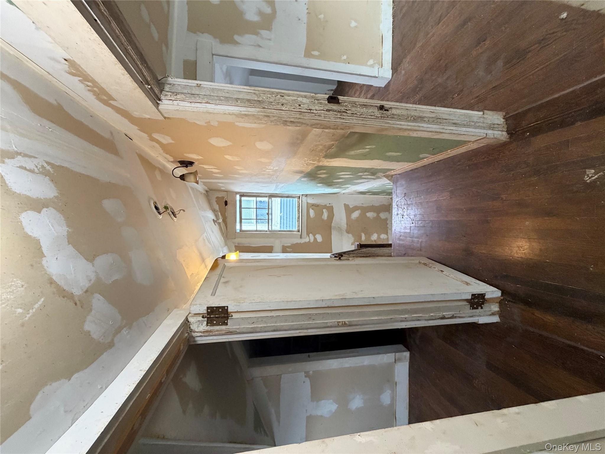 #9 photo, 244 Tibbetts Road, Yonkers , NY 10705