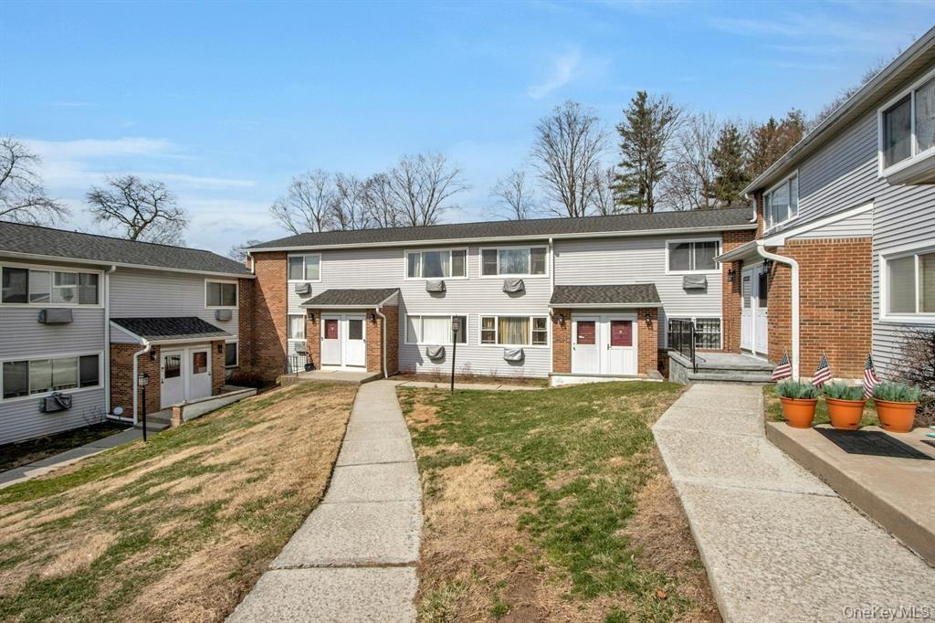 #13 photo, 2740 South Road, Poughkeepsie , NY 12601