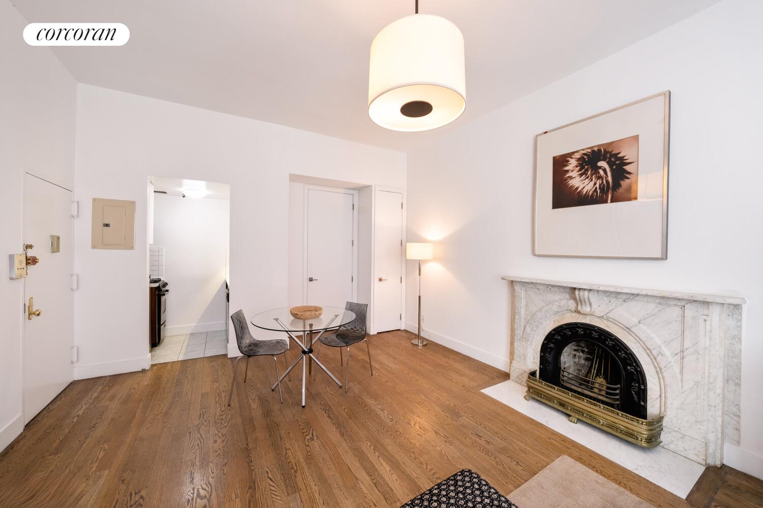 #4 photo, New York City, Gramercy Park , NY 10003