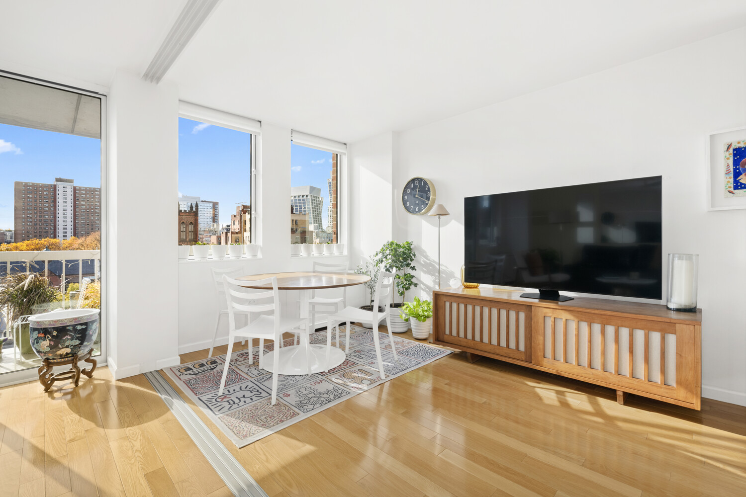 #3 photo, 420 W 23RD Street, Chelsea , NY 10011