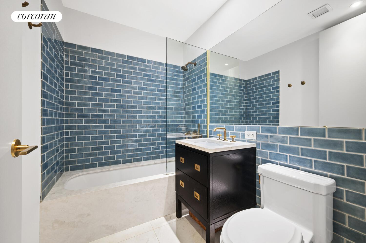 #4 photo, New York City, Tribeca , NY 10013