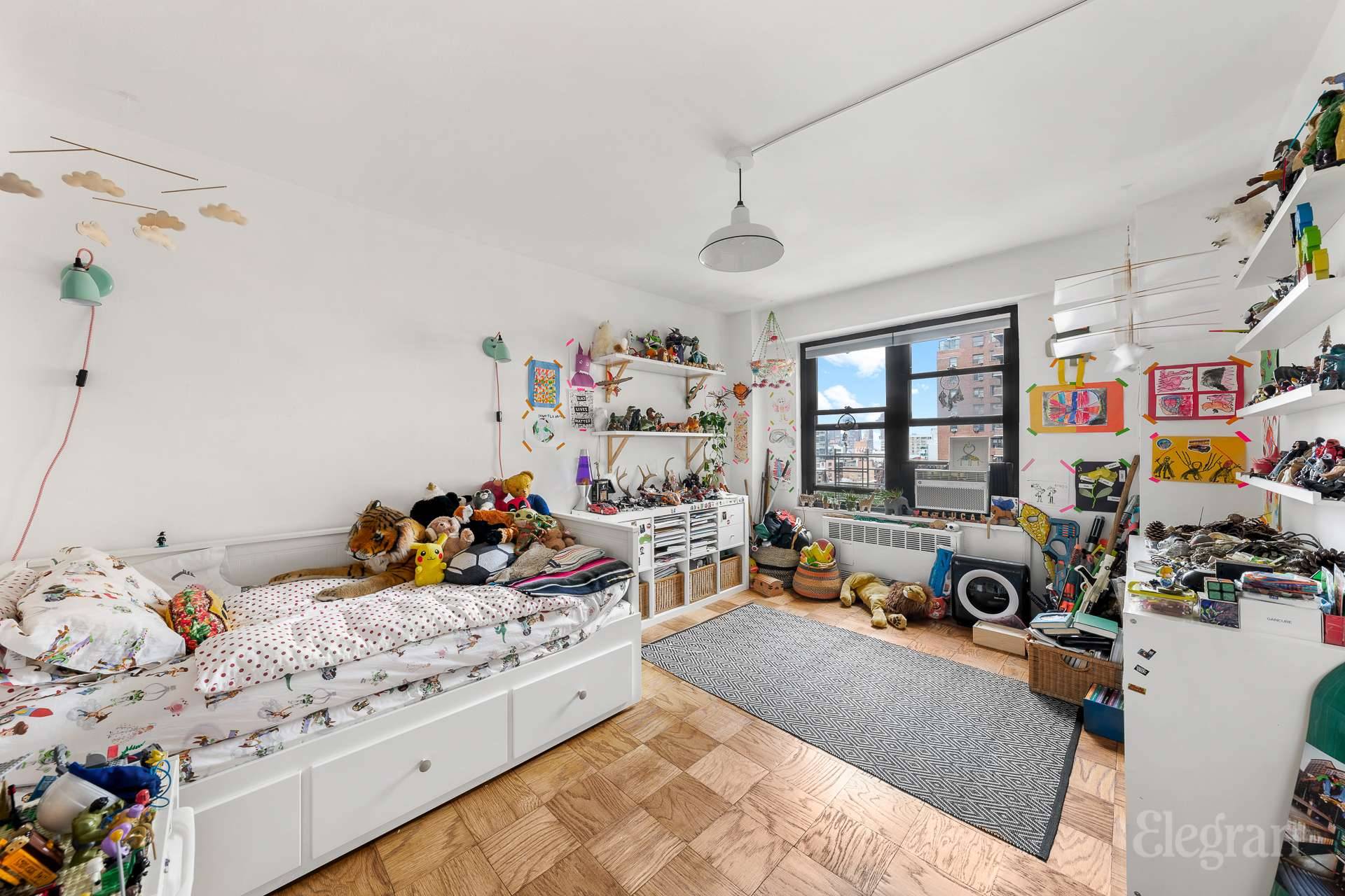 #10 photo, 212 E Broadway, Lower East Side , NY 10002-2010