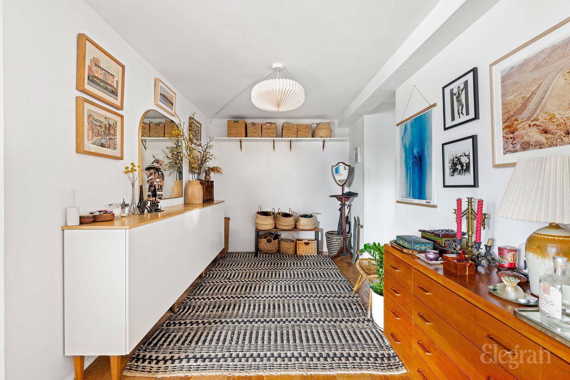 #4 photo, 212 E Broadway, Lower East Side , NY 10002-2010