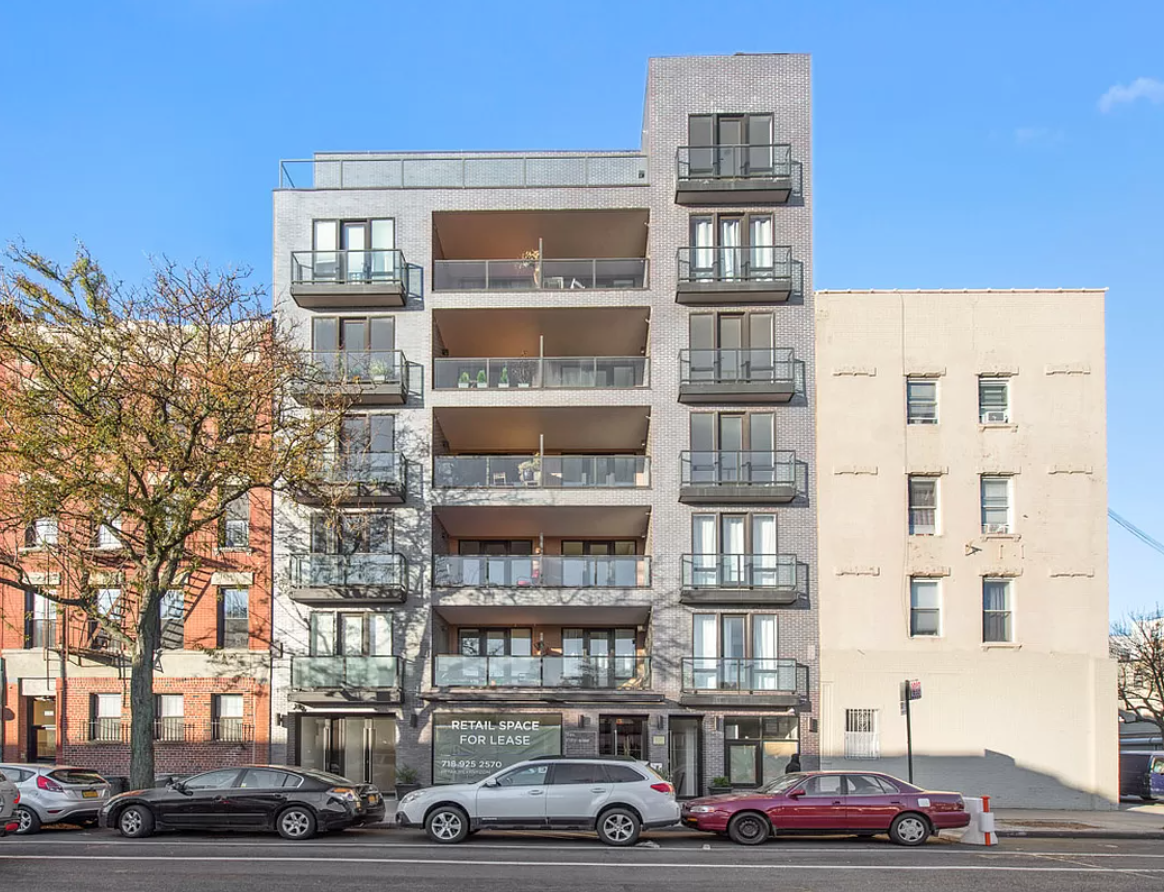 #11 photo, 1059 Manhattan Avenue, Greenpoint , NY 11222