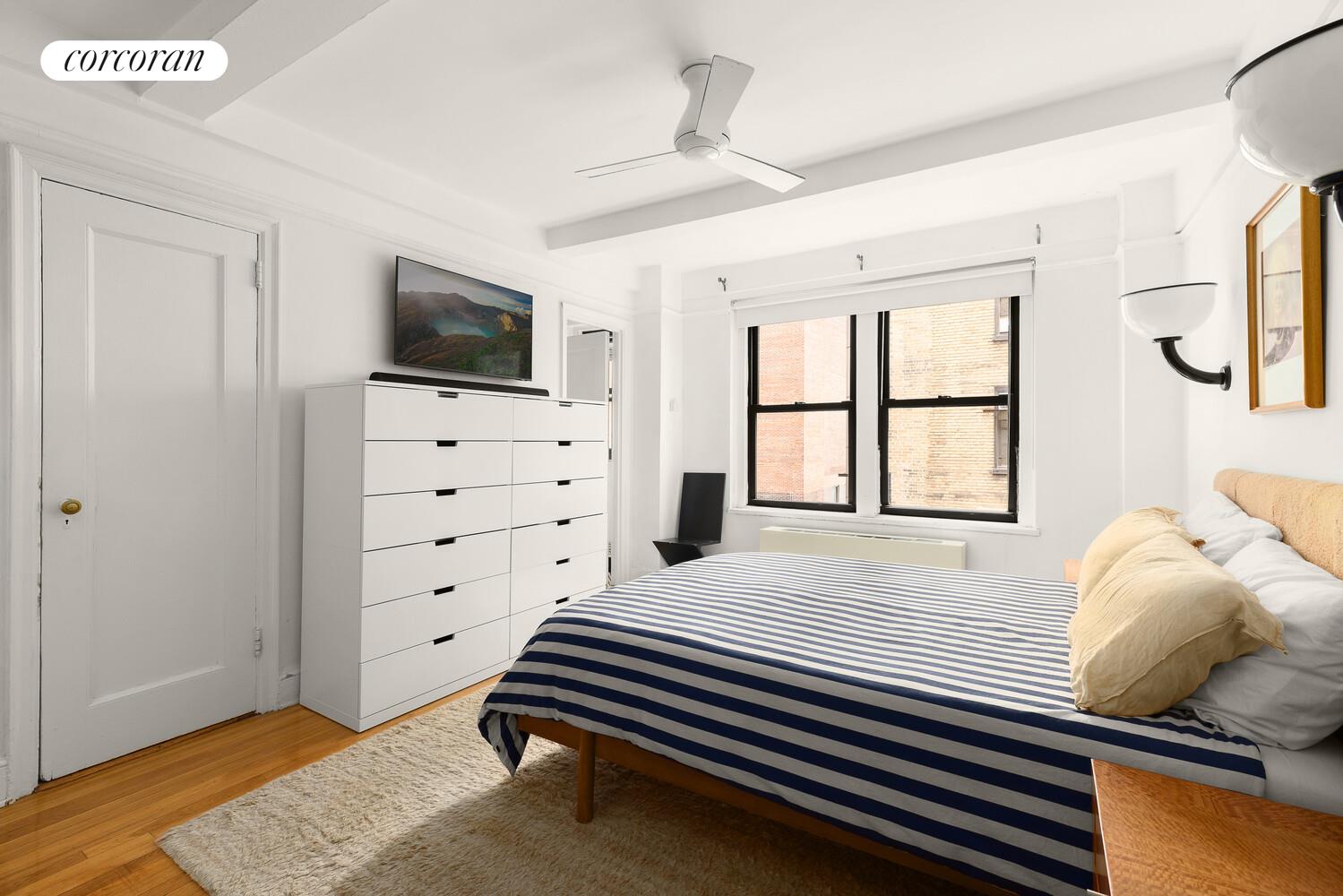 #6 photo, 205 E 78TH Street, Lenox Hill , NY 10075