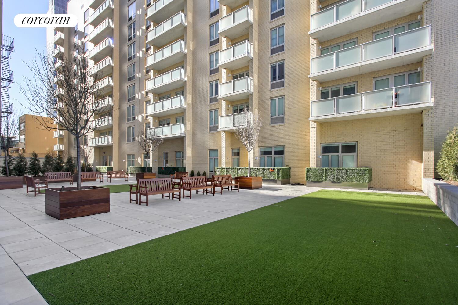 #8 photo, Long Island City, Long Island City , NY 11101