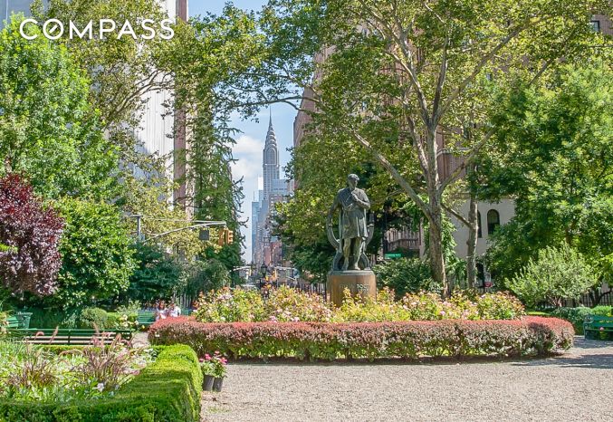 #15 photo, 32 Gramercy Park S, Gramercy Park , NY 10003