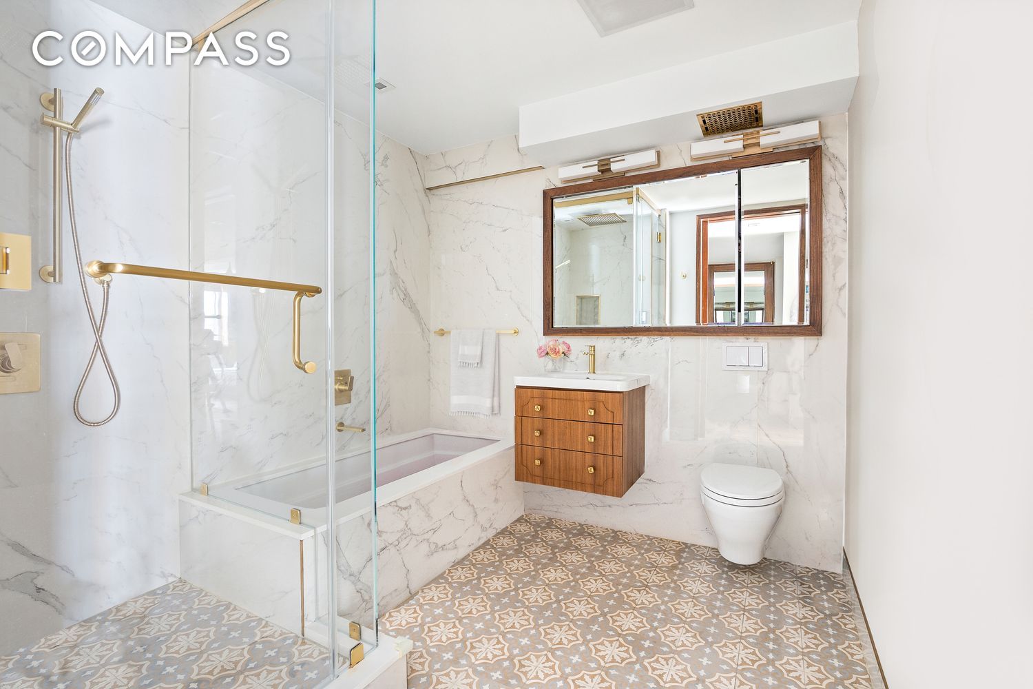 #8 photo, 32 Gramercy Park S, Gramercy Park , NY 10003