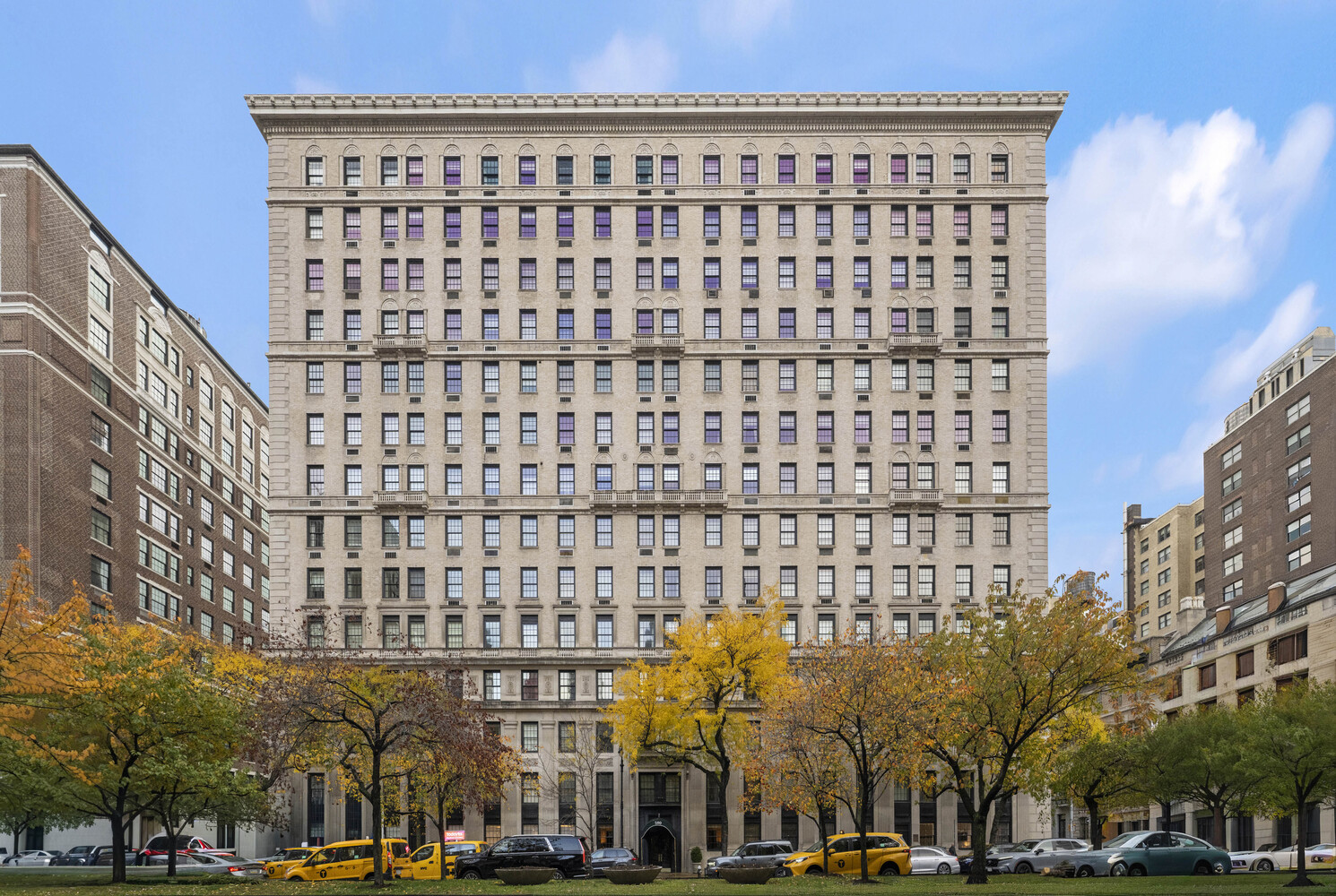 #20 photo, 580 PARK Avenue, Lenox Hill , NY 10065