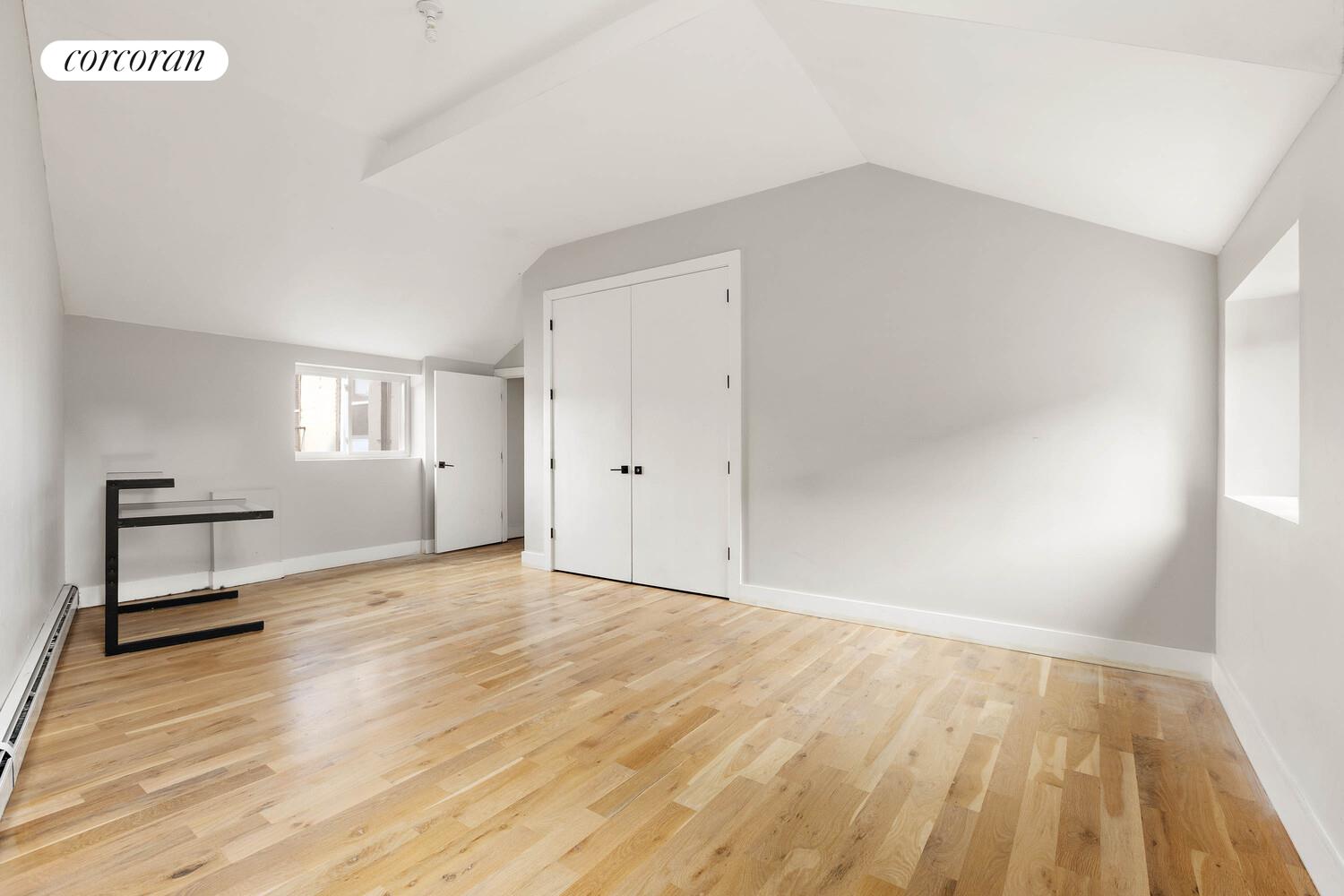 #5 photo, Brooklyn, Williamsburg , NY 11211