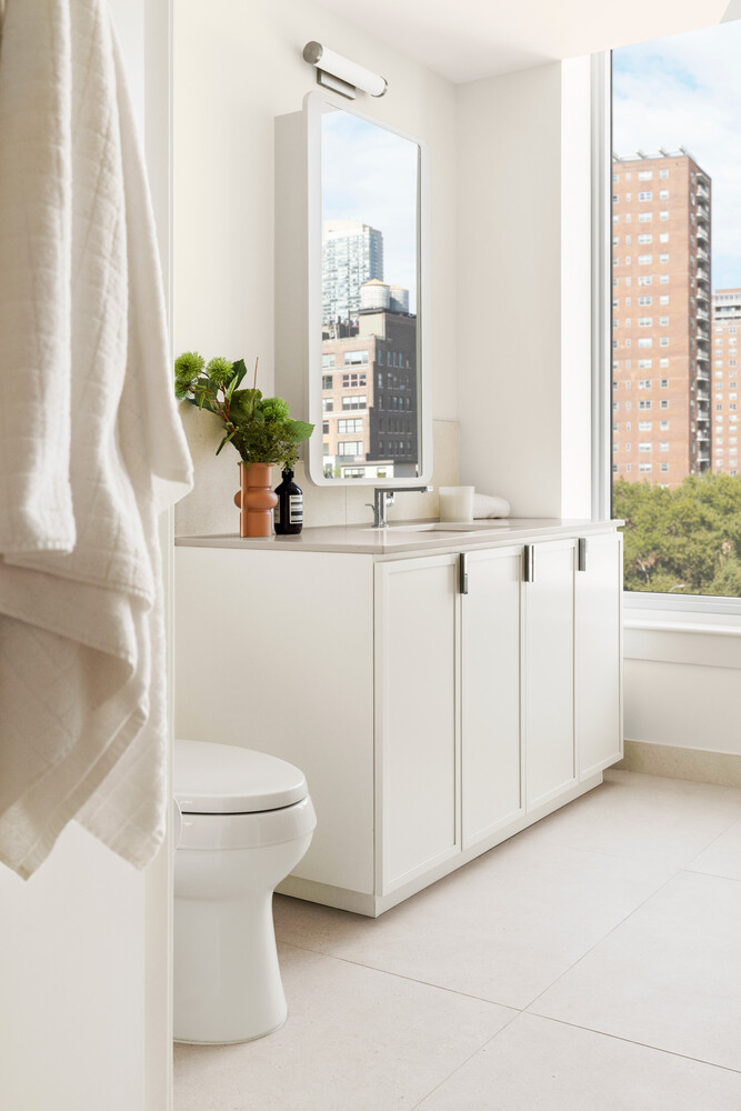 #9 photo, 280 W 24TH Street, Chelsea , NY 10011