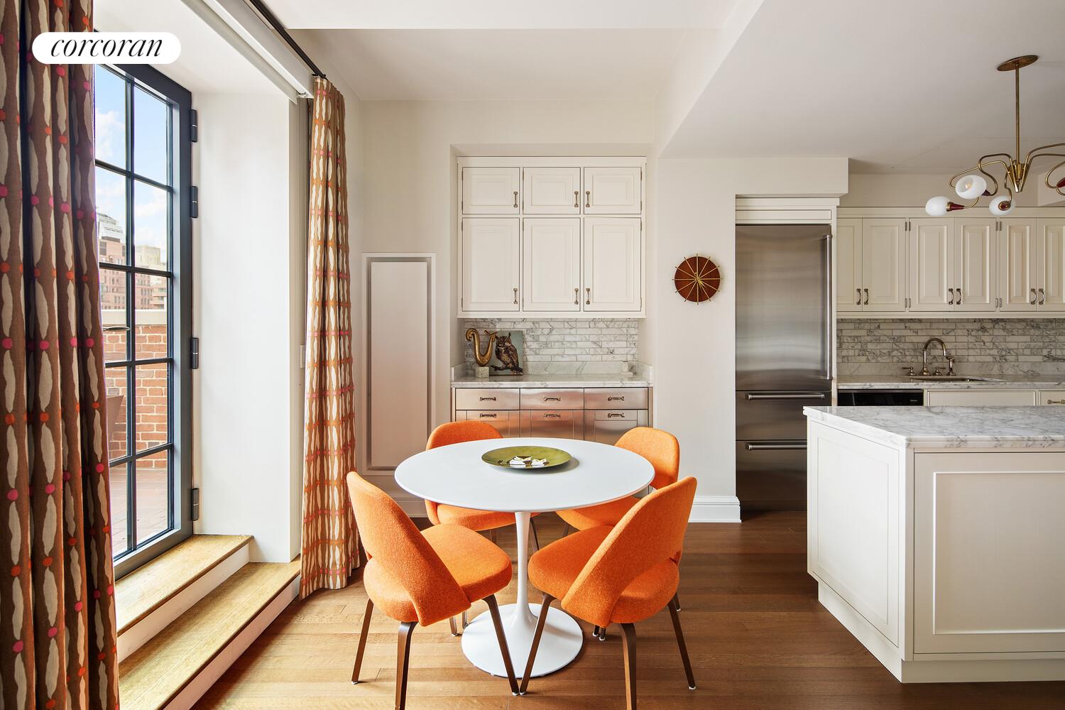 #4 photo, 160 W 12TH Street, Greenwich Village , NY 10011