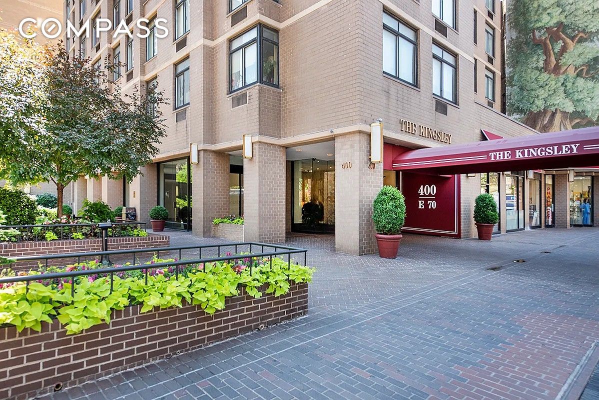 #14 photo, 400 E 70th Street, Lenox Hill , NY 10021