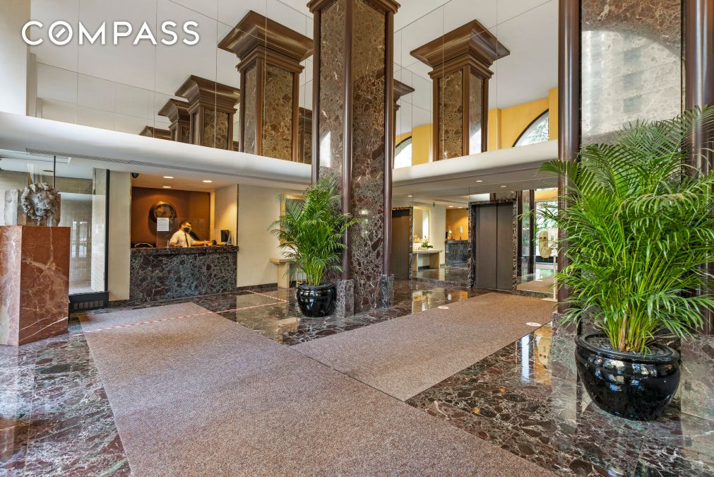 #16 photo, 400 E 70th Street, Lenox Hill , NY 10021