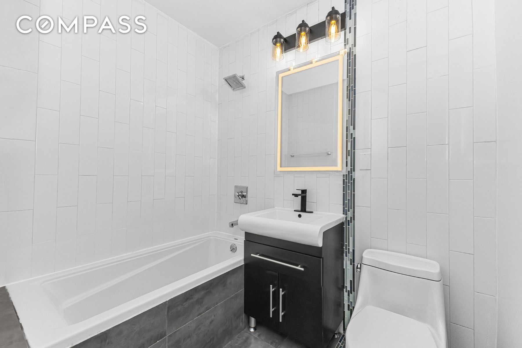 #12 photo, 452 Lafayette Avenue, Bedford-Stuyvesant , NY 11205