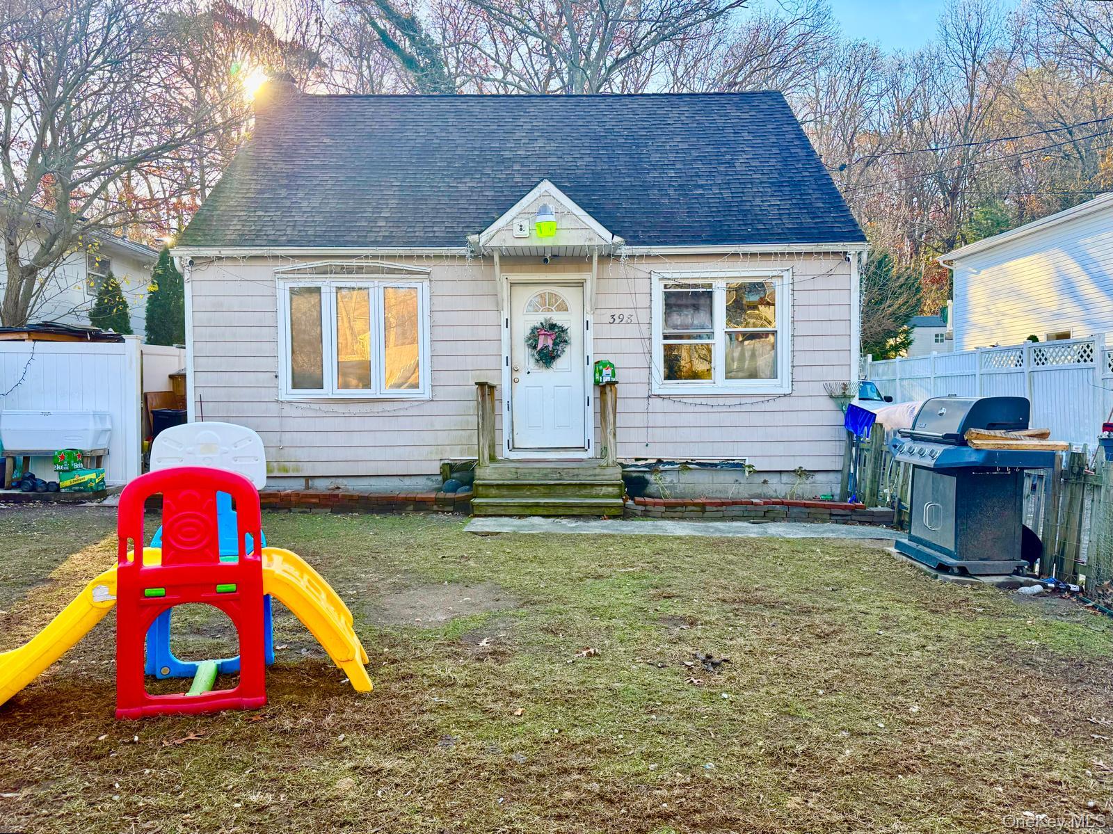 #1 photo, 398 Central Islip Boulevard, מחוז סאפוק Ronkonkoma , NY 11779