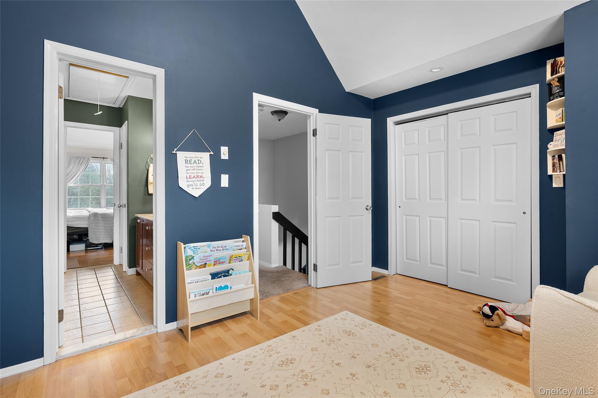 #16 photo, 8 Sunridge Lane, מחוז סאפוק Islip , NY 11751