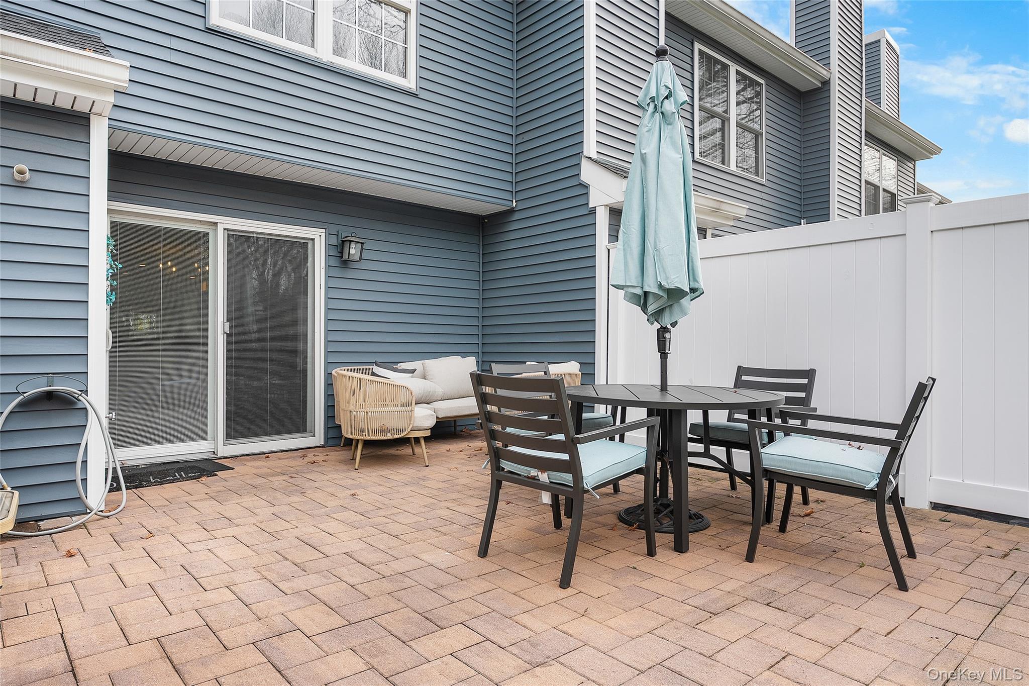 #20 photo, 8 Sunridge Lane, מחוז סאפוק Islip , NY 11751