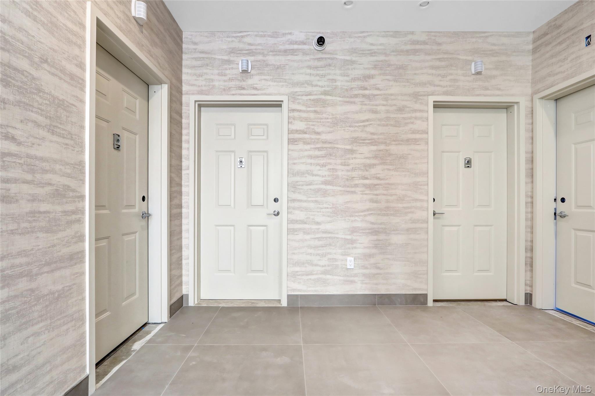 #13 photo, 610 Jericho Turnpike, New Hyde Park , NY 11040