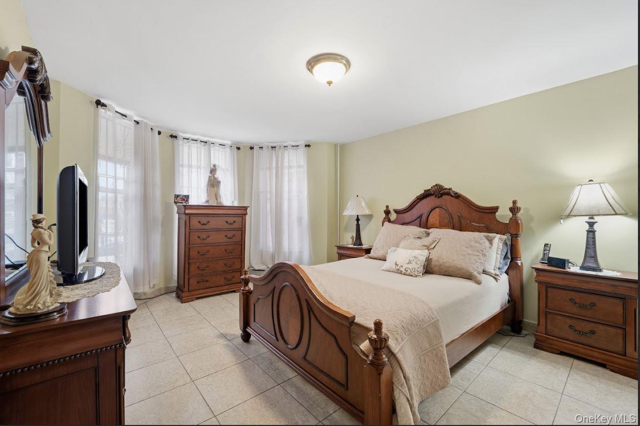 #14 photo, 2015 Menahan Street, Ridgewood , NY 11385