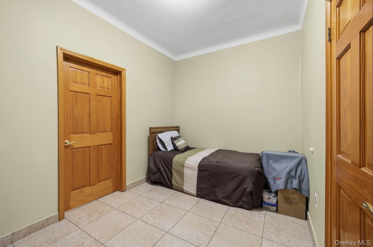 #16 photo, 2015 Menahan Street, Ridgewood , NY 11385