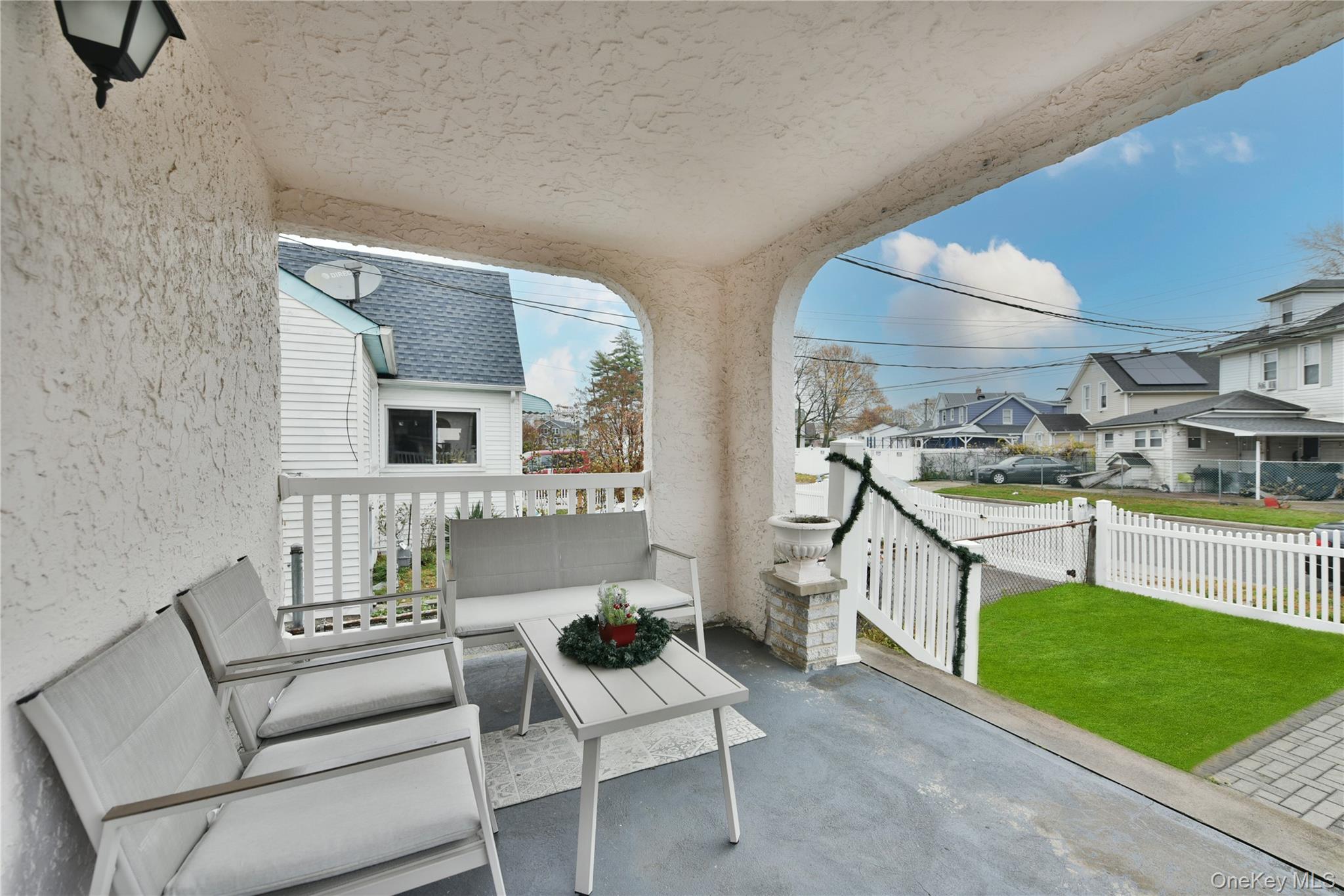 #4 photo, 113 Stewart Avenue, מחוז נסאו Hempstead , NY 11550