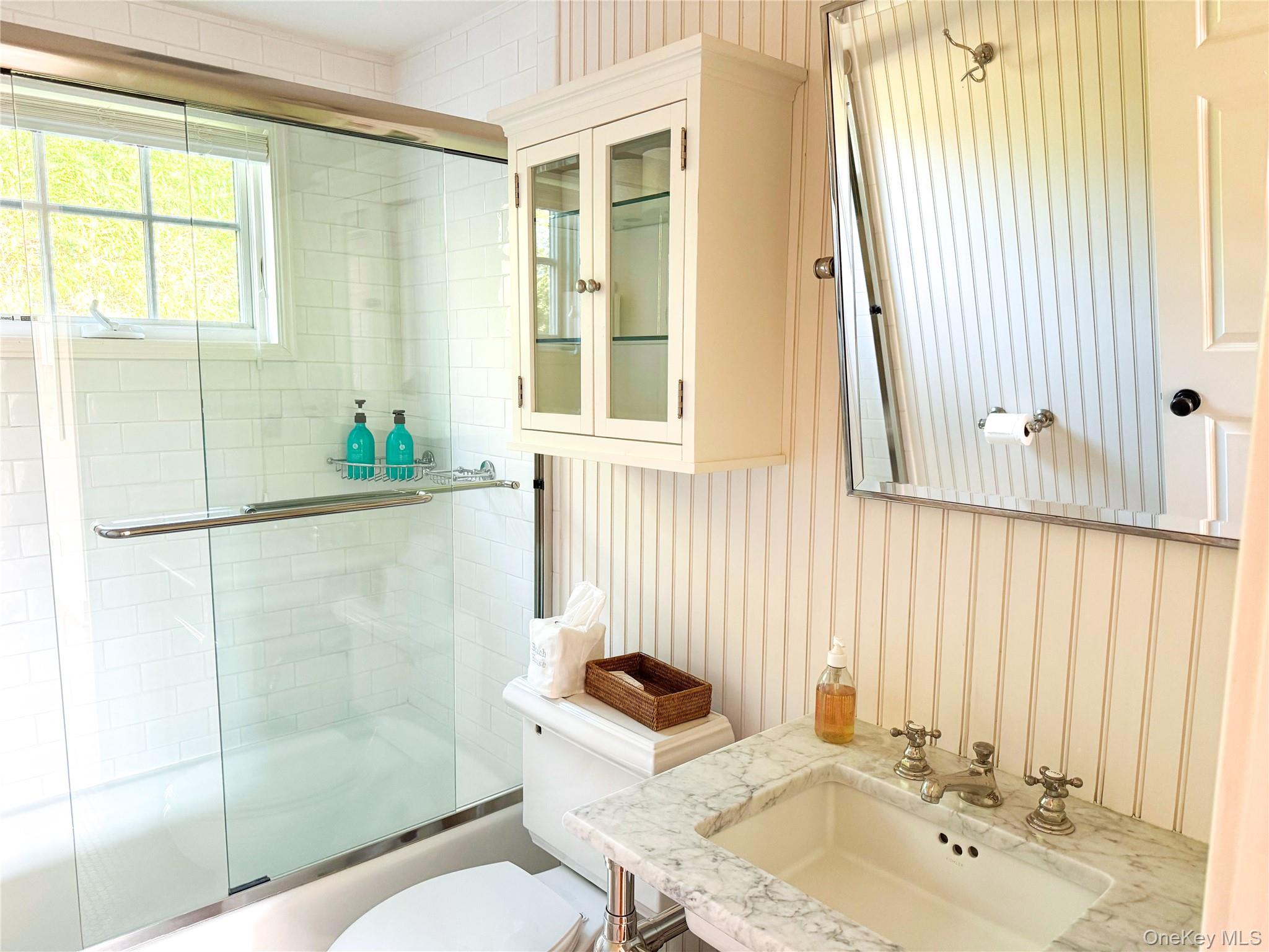 #16 photo, 112 Central Avenue, 롱 아일랜드 Amagansett , NY 11930