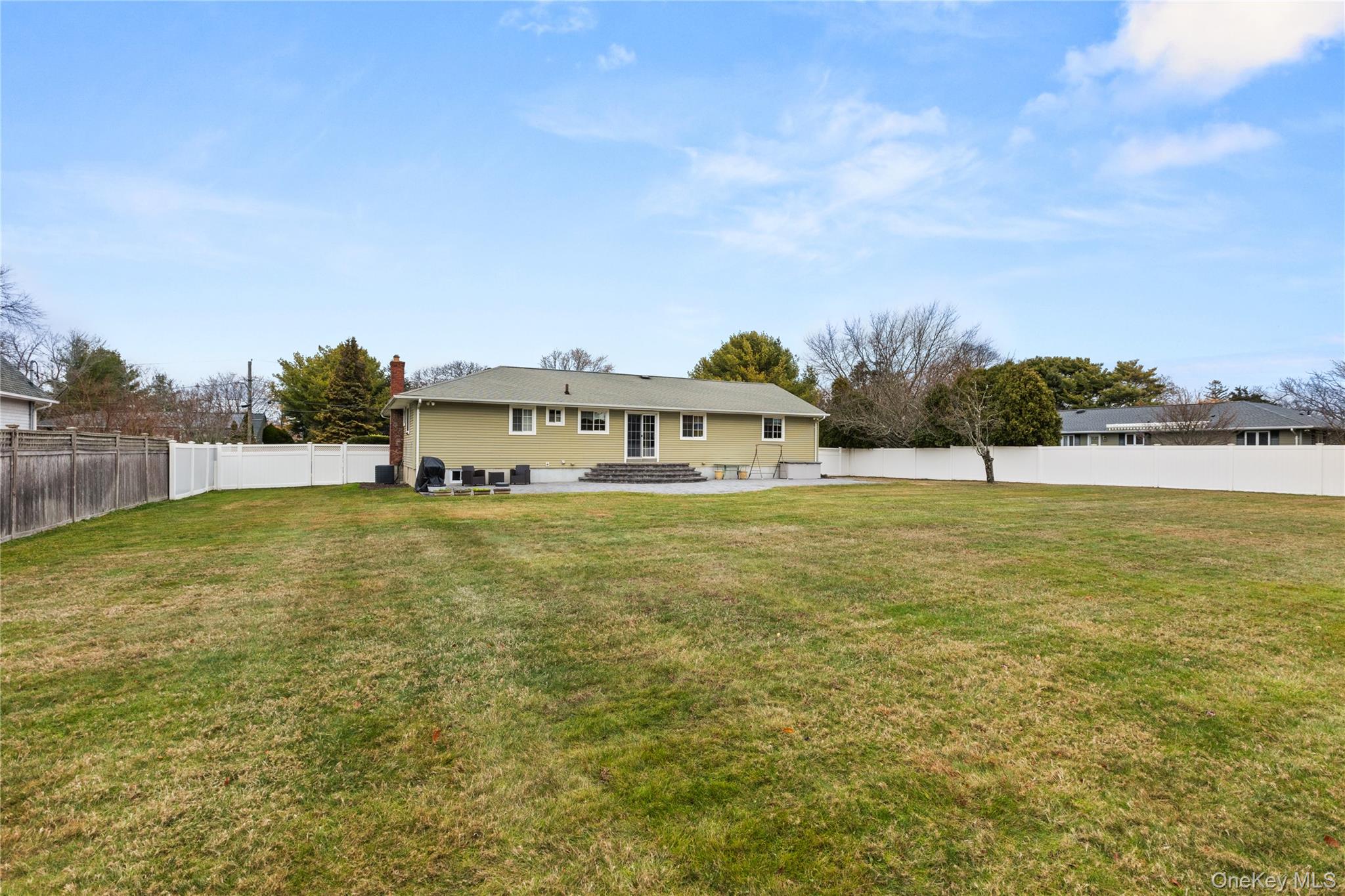 #18 photo, 6 Sunny Lane, 롱 아일랜드 Bay Shore , NY 11706