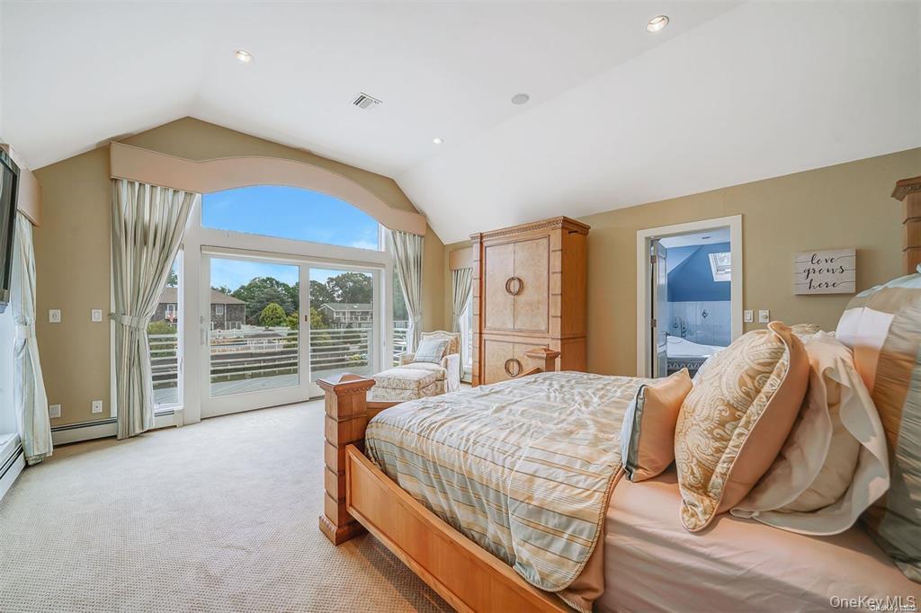 #14 photo, 4 Mill Pond Road, 롱 아일랜드 Hampton Bays , NY 11946