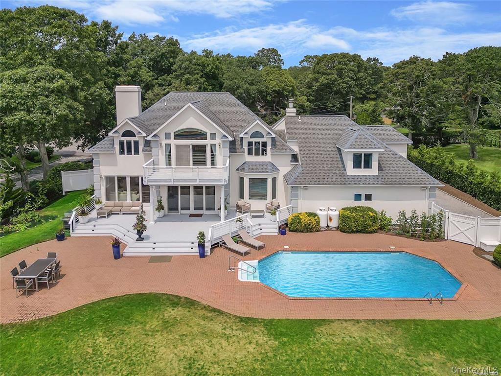 #2 photo, 4 Mill Pond Road, 롱 아일랜드 Hampton Bays , NY 11946