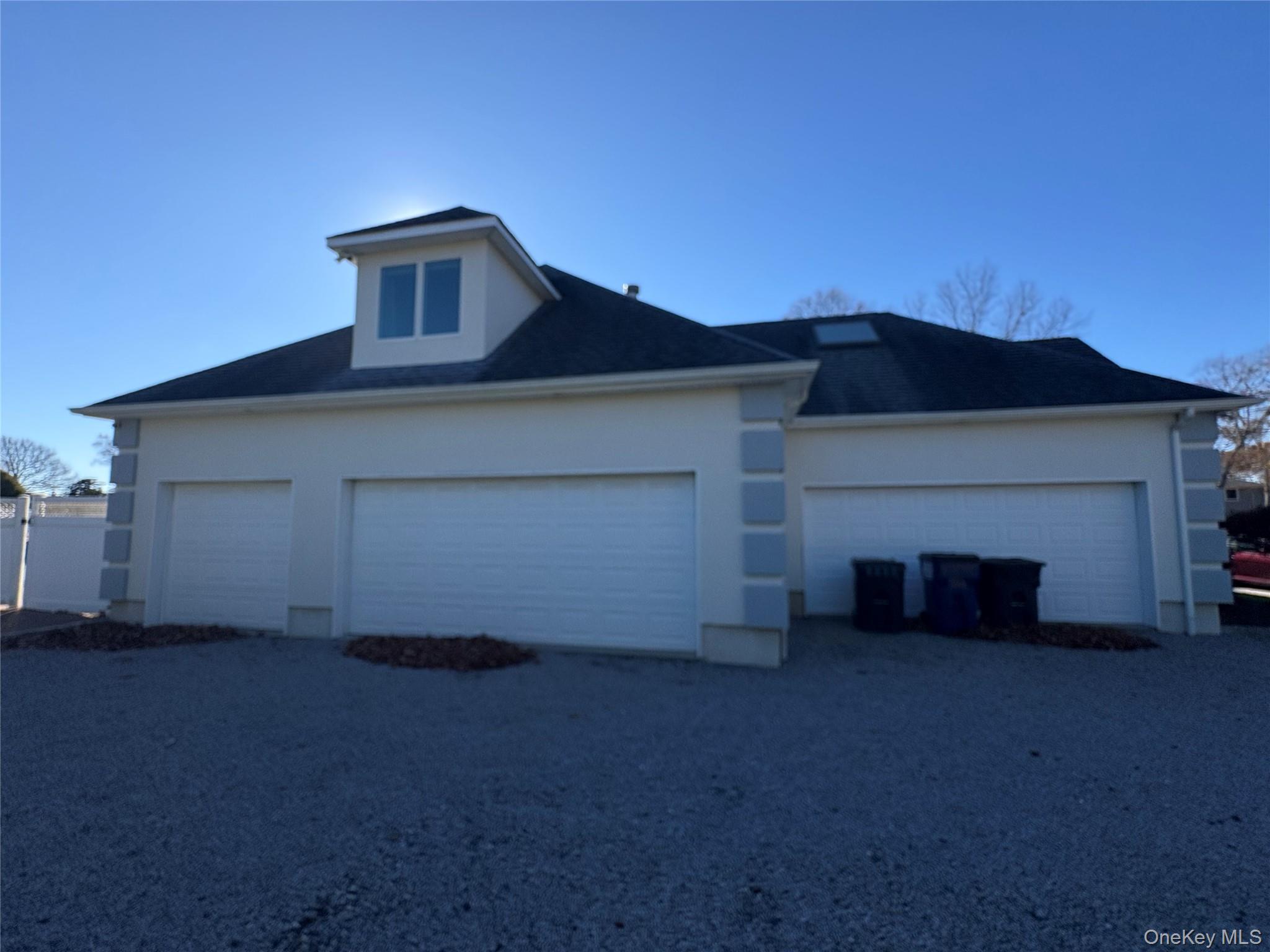 #7 photo, 4 Mill Pond Road, 롱 아일랜드 Hampton Bays , NY 11946