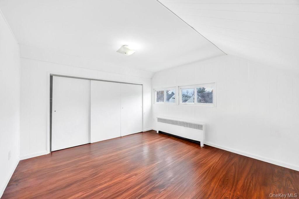 #14 photo, 7 cinder lane, हिक्सविले Hicksville , NY 11801