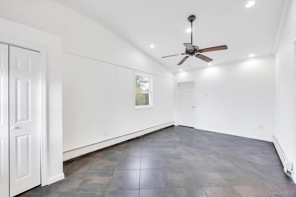 #17 photo, 7 cinder lane, हिक्सविले Hicksville , NY 11801