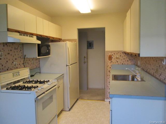 #3 photo, 260 Waverly Avenue, 东长岛 Patchogue , NY 11772