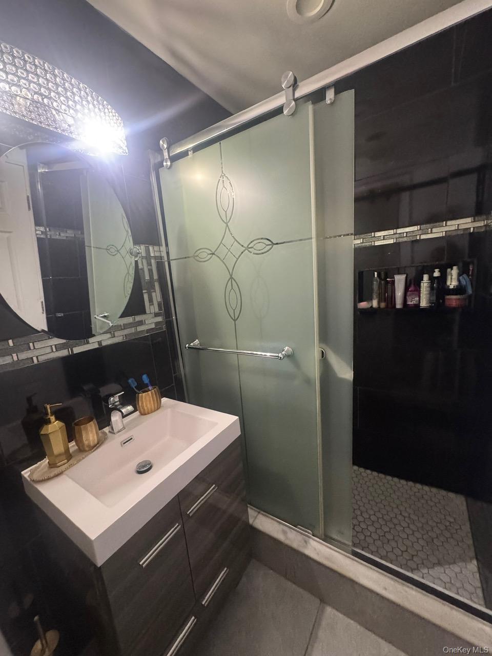 #11 photo, 87-28 86 Street, קווינס Woodhaven , NY 11421