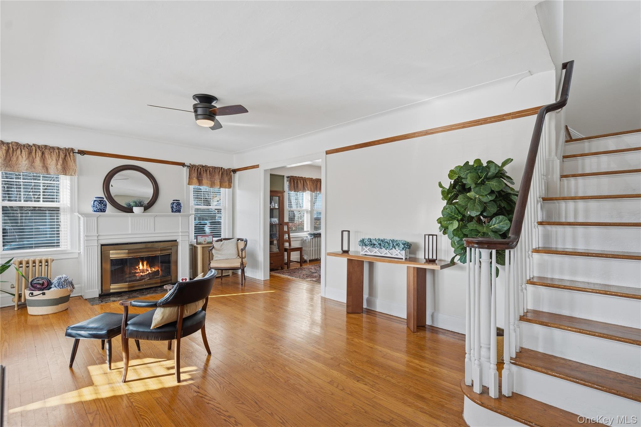 #6 photo, 115 Wicks Lane, Malverne , NY 11565