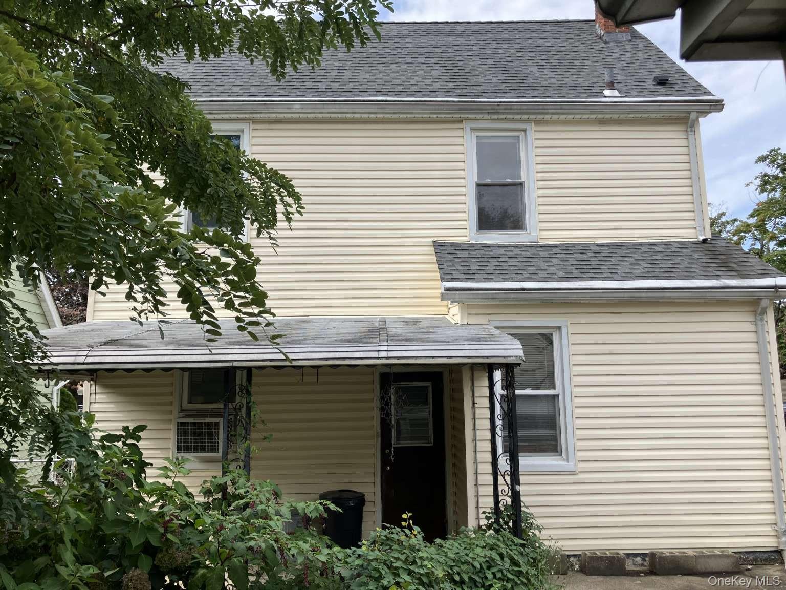 #6 photo, 121 Campbell Avenue, Williston Park , NY 11596