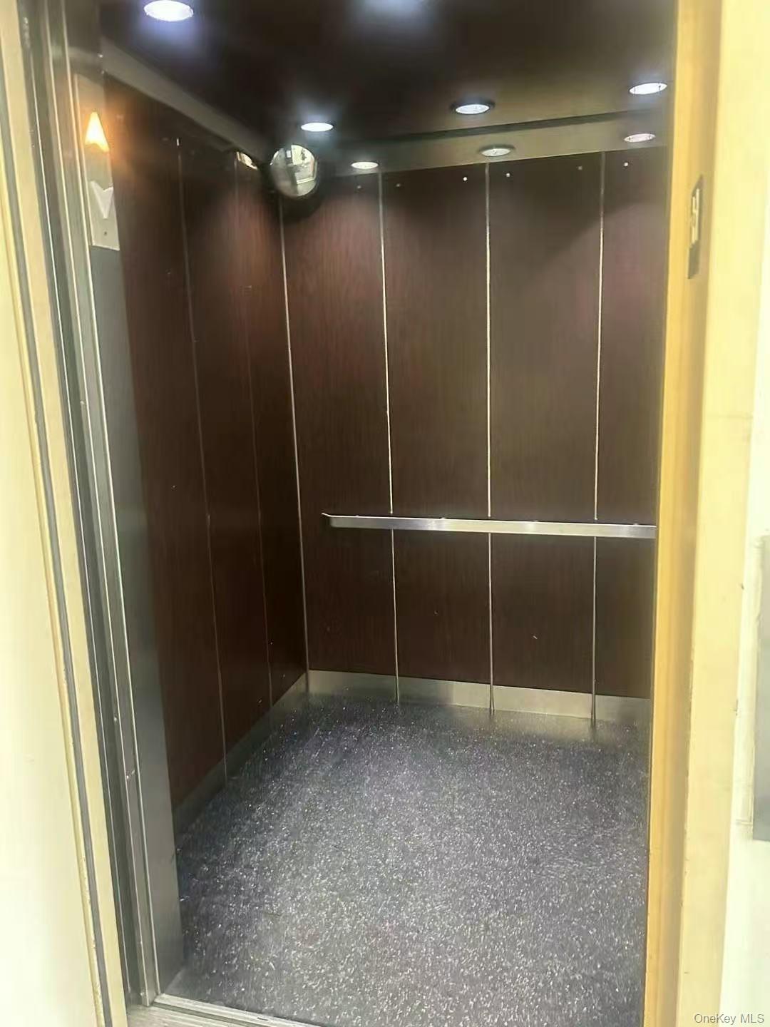 #3 photo, 150-15 41st Avenue, קווינס Flushing , NY 11354