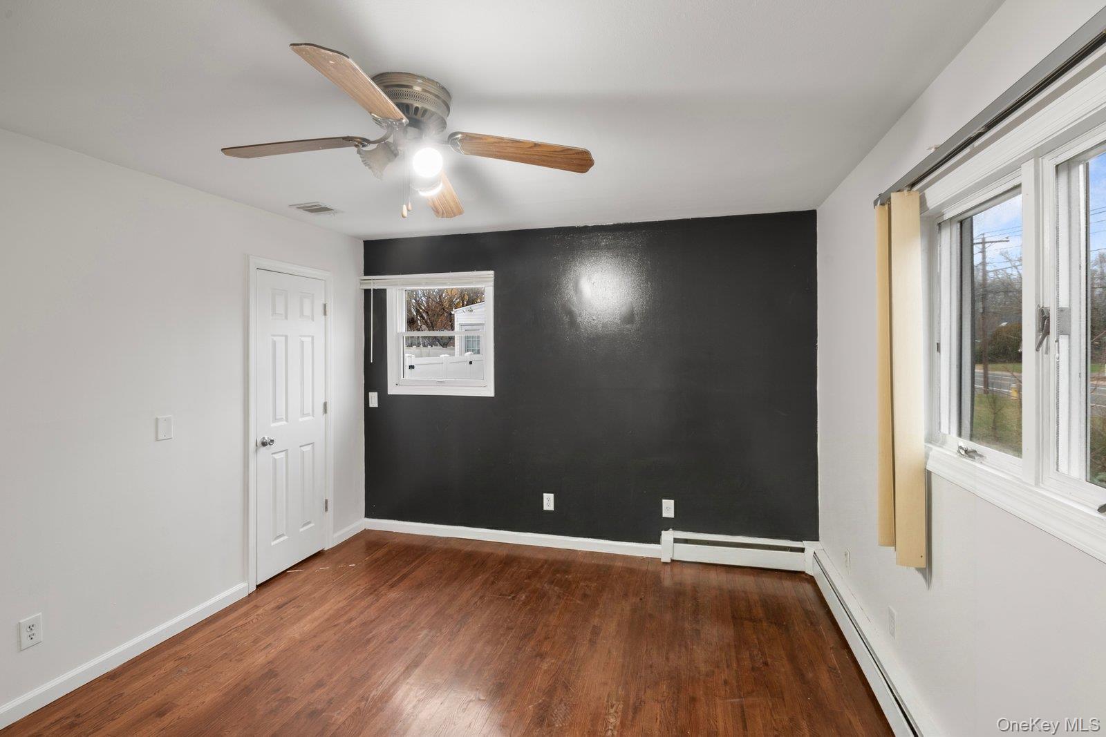 #10 photo, 250 Spur Drive, 东长岛 海湾 Bay Shore , NY 11706