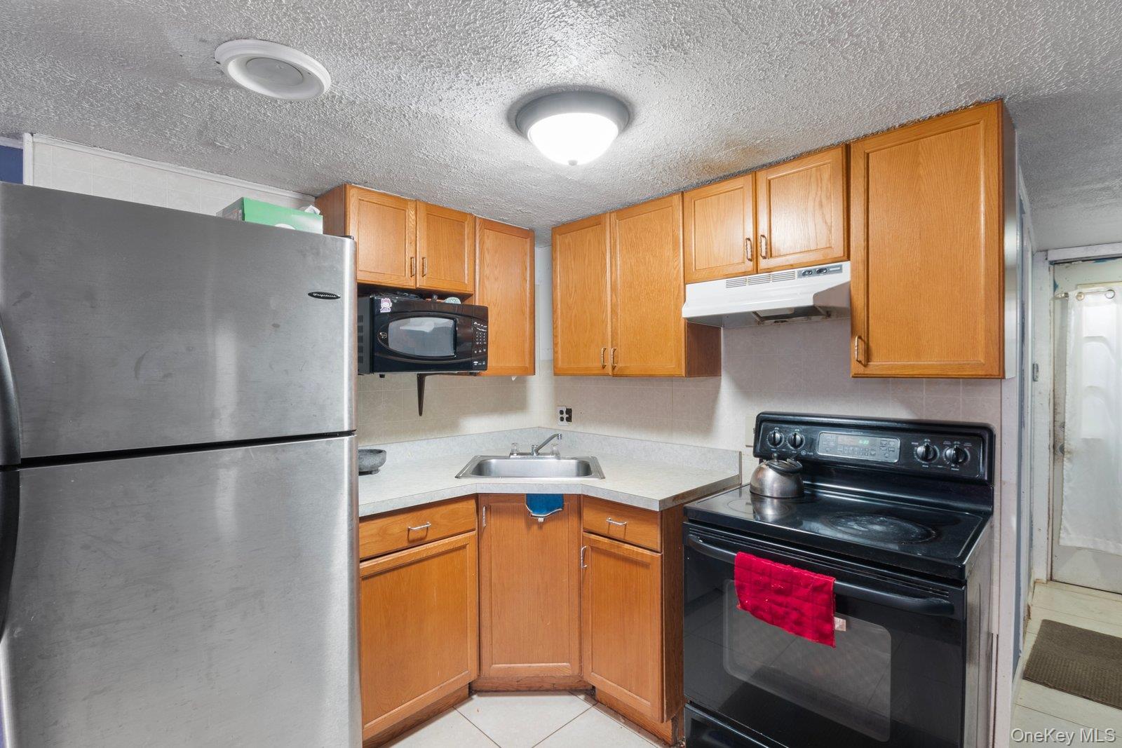 #15 photo, 250 Spur Drive, 东长岛 海湾 Bay Shore , NY 11706