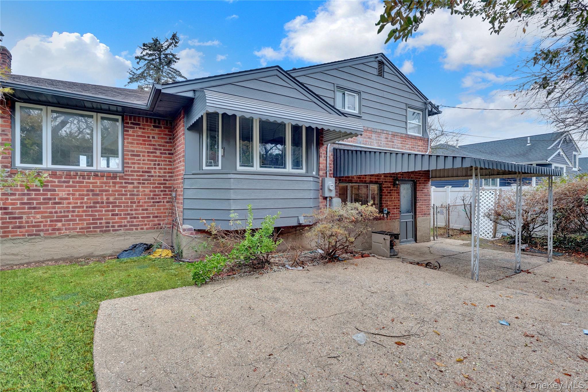 #2 photo, 101 Beverly Place, Levittown , NY 11756